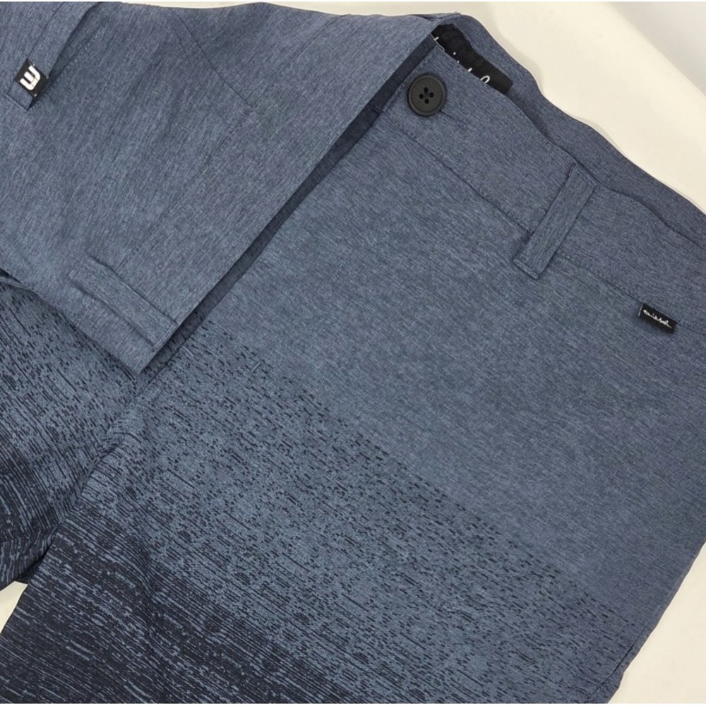 Travis Mathew Men's Hybrid Shorts Size 38 Blue Stretch Golf Casual Patterned 10"
